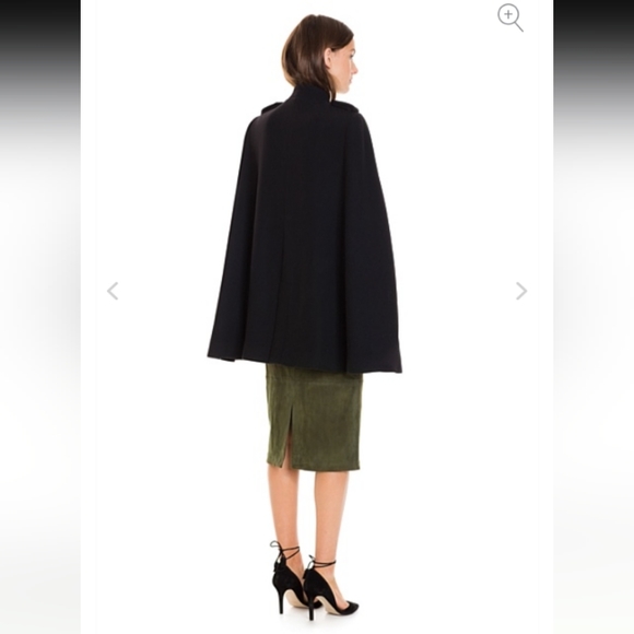 Country Road black button detail cape in size XS - Picture 2 of 11